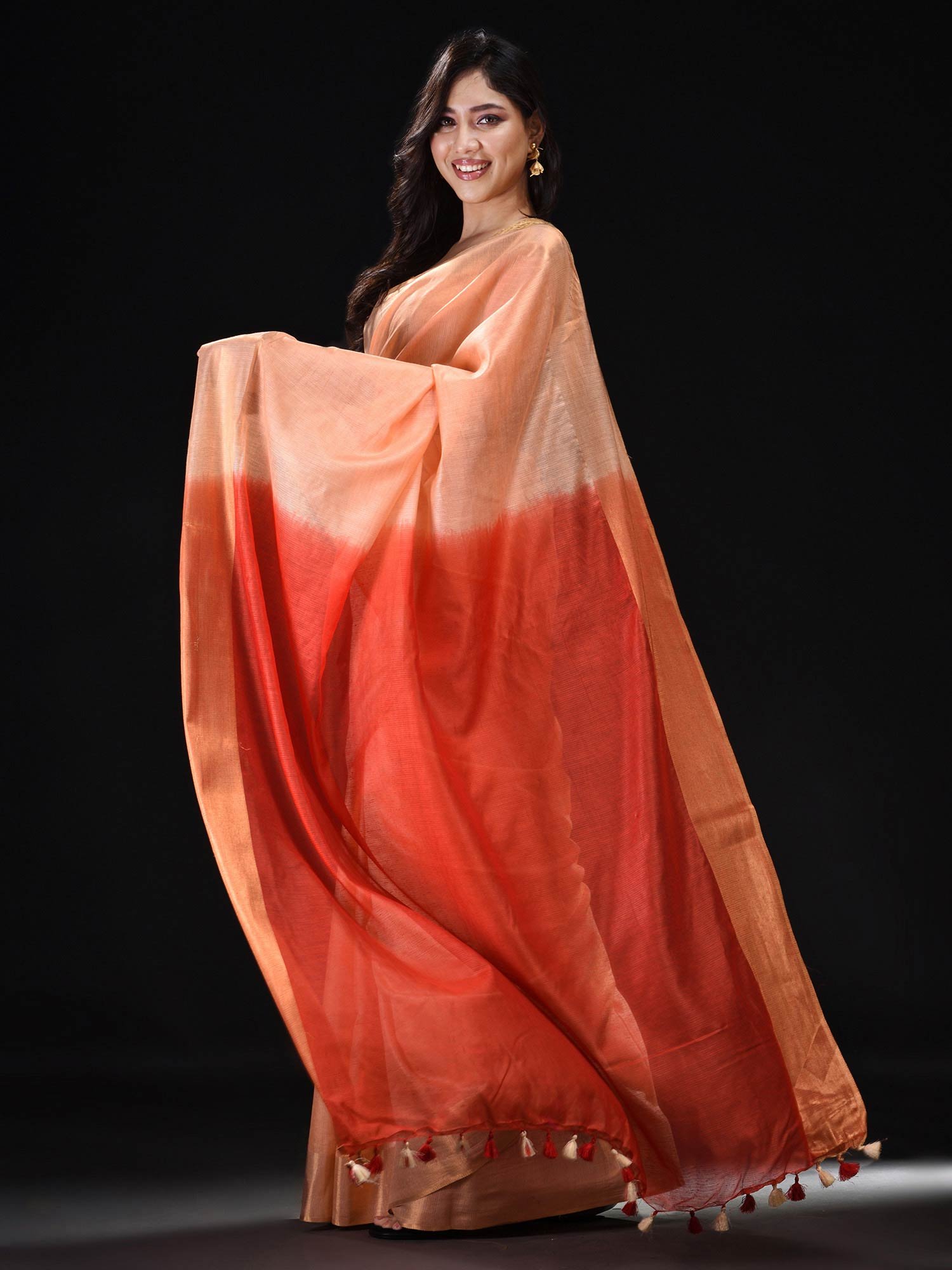 Buy Exquisite Plain Saree Now for a Classy and Elegant Look